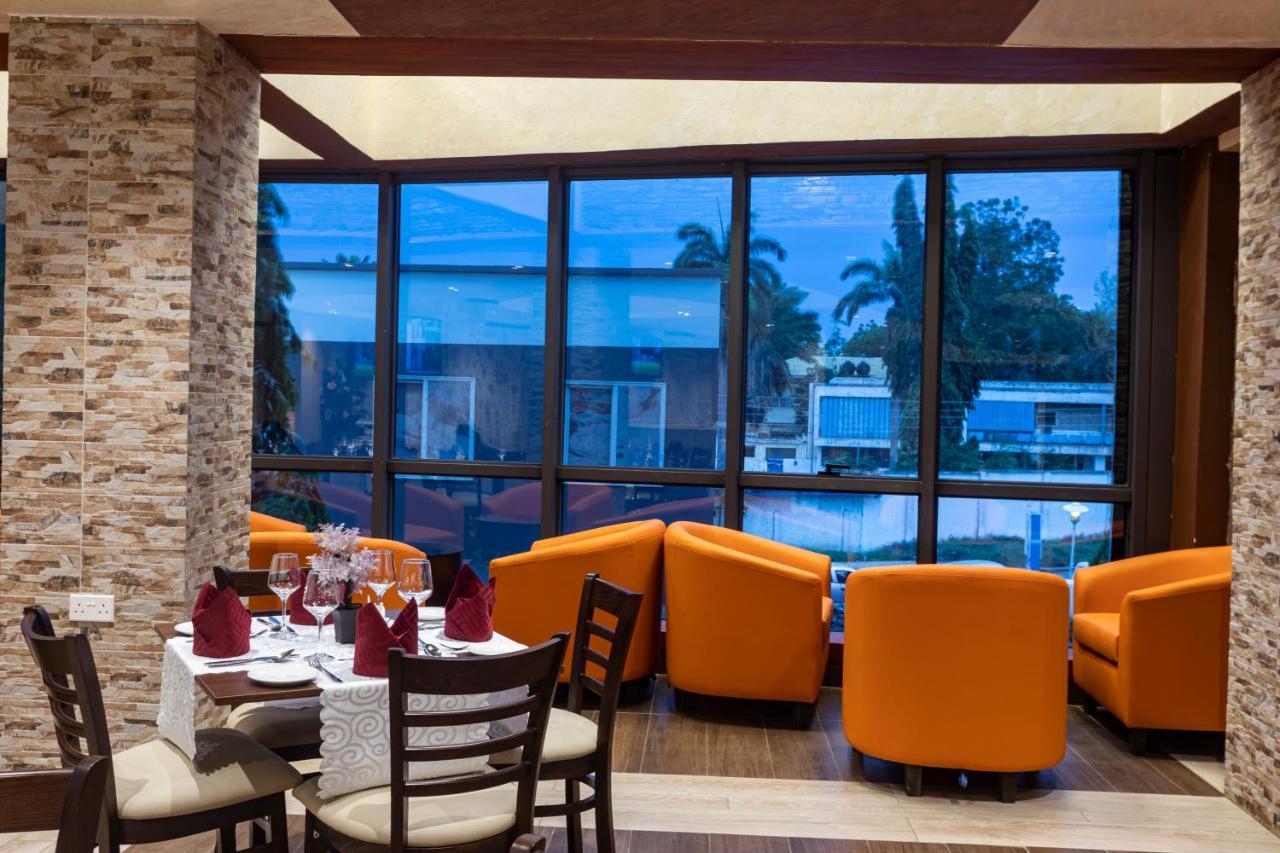 Airport View Hotel 아크라 외부 사진